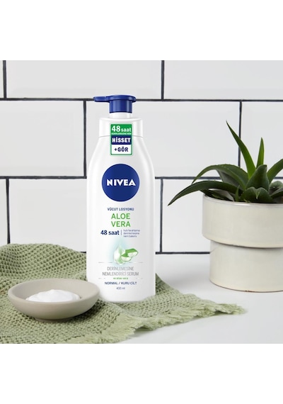Nivea Aloe Vera Vücut Losyonu 400 ML + Dudak Bakım Kremi 4.8 G + Fresh Natural Sprey Deodorant 75 ML