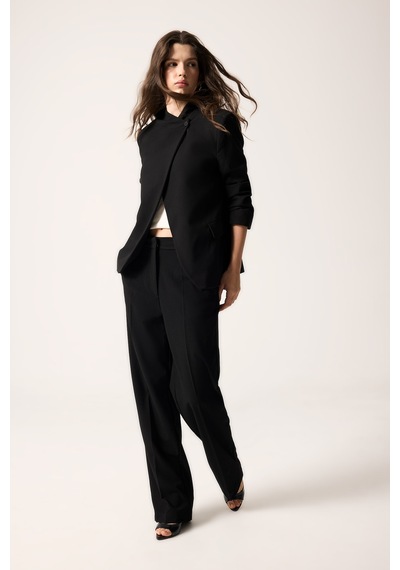 Defacto Straight Fit Yüksek Bel Dökümlü Düz Paça Pantolon D9923ax26aubk81 Siyah-bk81