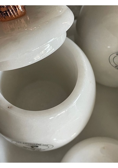 Beyaz Doğal Mermer Rose Gold Mercan Aksesuarlı Oval 7,li Banyo Seti Beyaz