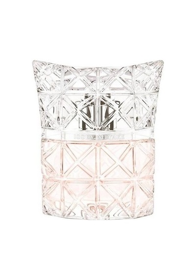 50 Ml Edp İle Çiçeksi Ve Ferah Bir Koku Deneyimi Amber