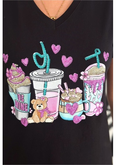 Cassime Kadın Siyah Ayıcık Kalp Çiçek Pul Payet İşlemeli V Yaka %100 Pamuk Tişört Büyük Beden Xl-2xl-3xl Cassime Kadın Siyah Ayıcık Kalp Çiçek Pul Payet İşlemeli V Yaka %100 Pamuk Tişört Büyük Beden Xl-2xl-3xl