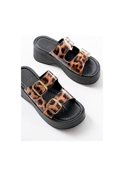 Aymood 24414-574 Leopar Rugan Günlük Tokalı Dolgu Topuk Kadın Terlik Leopar