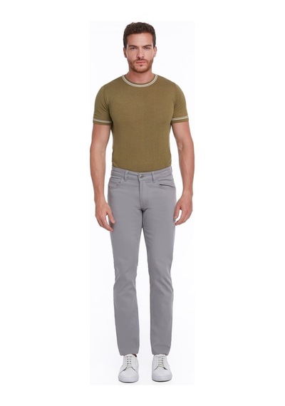 Hatemoğlu Gri Regular Fit Yüksek Bel Düz Paça Basic Kot Pantolon Gri Hatemoğlu Gri Regular Fit Yüksek Bel Düz Paça Basic Kot Pantolon Gri