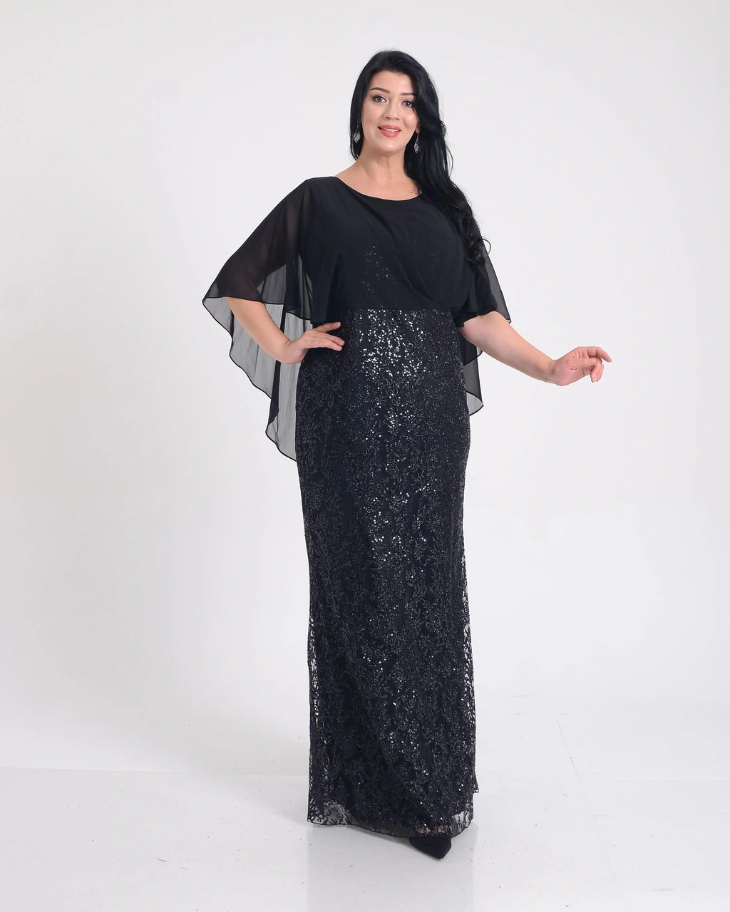 Lilas Xxl Büyük Beden Griter Baskı Detaylı Siyah Renkli Abiye Elbise Siyah Lilas Xxl Büyük Beden Griter Baskı Detaylı Siyah Renkli Abiye Elbise Siyah