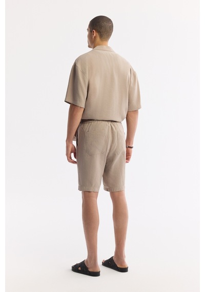 Avva Erkek Bej Beli Lastikli Bağcıklı Soft Touch Relaxed Fit Şort A51y3703