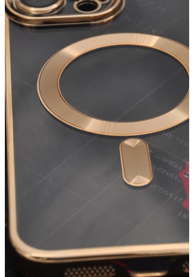 Apple Uyumlu iPhone 13 Pro Max Magsafe Özellikli Altın Sarı Gold Renkli Kenarlı Lazerli Şeffaf Kılıf Lens Korumalı