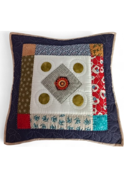 Patchwork Nakış İşlemeli Geleneksel Desenli Yastık Karışık Renkli