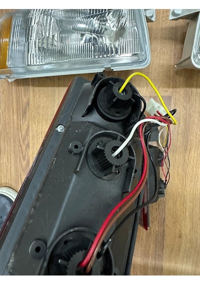Suzuki Vitara Sağ Sol Far Stop Takım Set 1990-1998