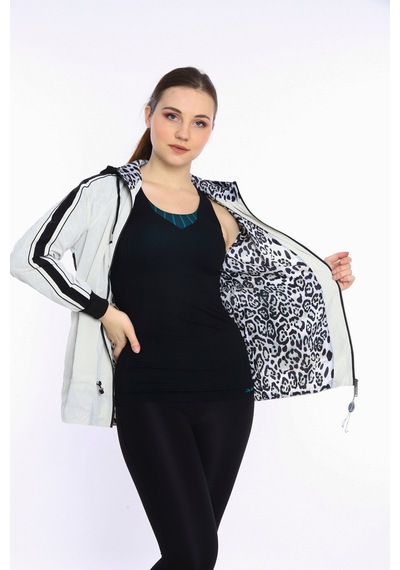 Escetic Ekru Kadın Spor Kapişonlu Su İtici Rüzgarlık Fermuarlu İnce Ceket 6560-3572-ekru Ekru Escetic Ekru Kadın Spor Kapişonlu Su İtici Rüzgarlık Fermuarlu İnce Ceket 6560-3572-ekru Ekru