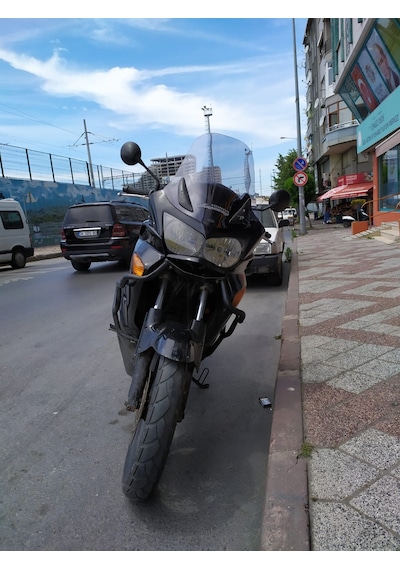 Honda Varadero Uzun Ön Cam 56Cm Açık Füme 4Mm Zeus
