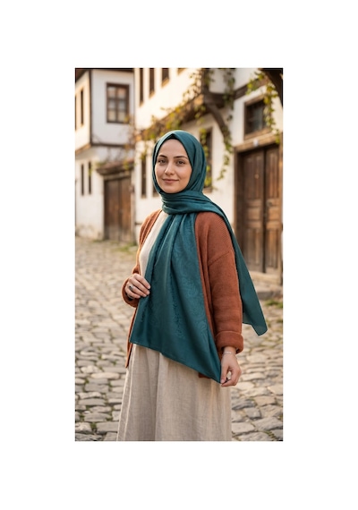 Nukra Jakarlı Pamuk Tesettür Şal Otantik Desen Zümrüt Yeşili 70 X 190 Cm