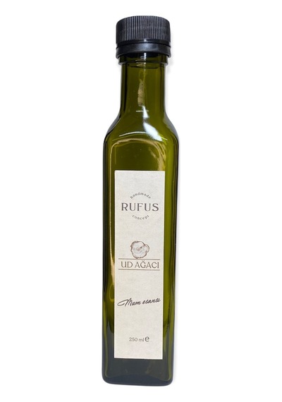 Rufus Concept Ud Ağacı Mum Esansı 250ml
