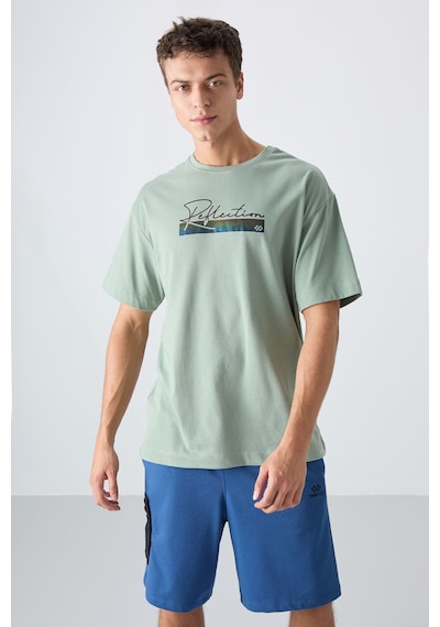 Tommy Life Açık Yeşil Pamuklu Kalın Yumuşak Dokulu Oversize Fit Baskılı Erkek T-shirt - 88334 CAMEL Tommy Life Açık Yeşil Pamuklu Kalın Yumuşak Dokulu Oversize Fit Baskılı Erkek T-shirt - 88334 CAMEL