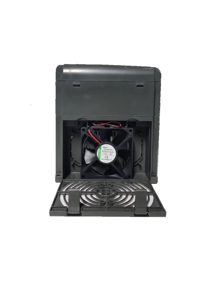 Hegel 7.5kw 10hp Trifaze Mppt Dc Pompa Sürücüsü 380v Solar Pompa İnverteri