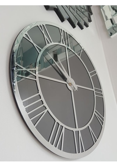 Ayna Denizi Silver Smoked Model Gümüş Füme Renk 50 CM Dekoratif Aynalı Duvar Saati Gümüş