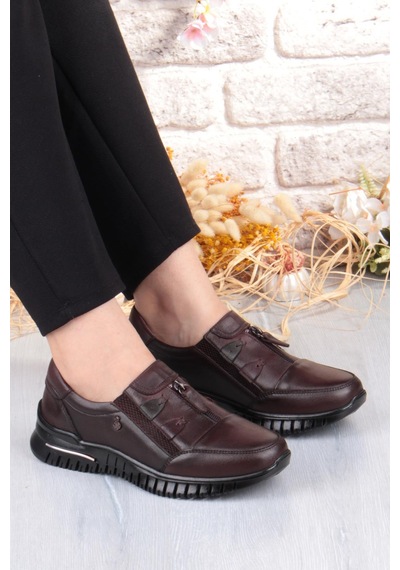 Pepita Z006 Comfort Yumuşak Esnek Kauçuk Kaymaz Taban Hakiki Deri Kadın Ayakkabı Kahve Pepita Z006 Comfort Yumuşak Esnek Kauçuk Kaymaz Taban Hakiki Deri Kadın Ayakkabı Kahve