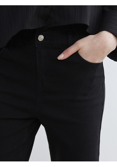 Lcwaıkıkı Classic Siyah Slim Mom Kadın Jean Pantolon