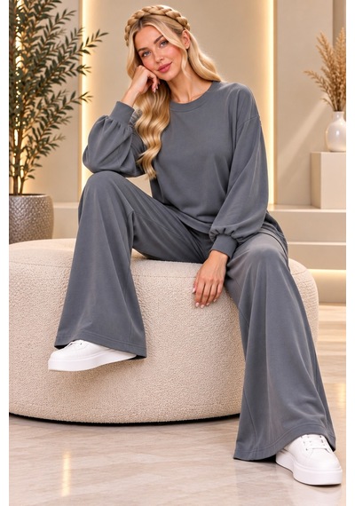Bul-al Kadın Oversize Bisiklet Yaka Uzun Kollu Tunik Ve Cepli Olmayan Bol Paça Pantolon İkili Takım Gri Bul-al Kadın Oversize Bisiklet Yaka Uzun Kollu Tunik Ve Cepli Olmayan Bol Paça Pantolon İkili Takım Gri