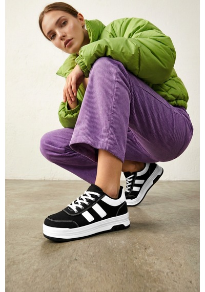 Dark Seer Ds Sapphire Sneaker 2025 Kadın SİYAH-BEYAZ