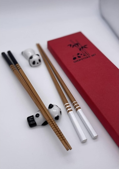 Home London Breeze Suşi Çubuk Seti Panda 2 Çift Seramik Taban Dahil Premium Ahşap Sürdürülebilir Japon Çin Kore Tayvan Çatallar