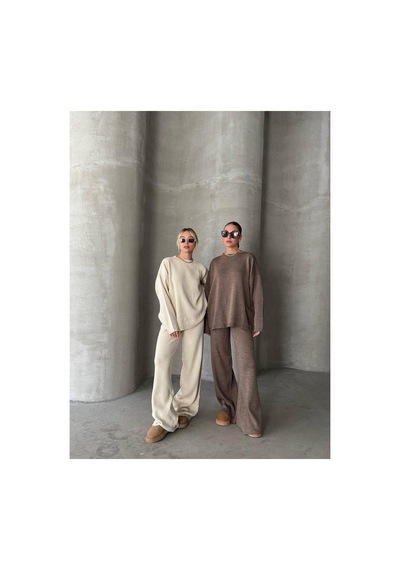 De Pose Oversize Kesim Sade Kadın Triko Takım Krem