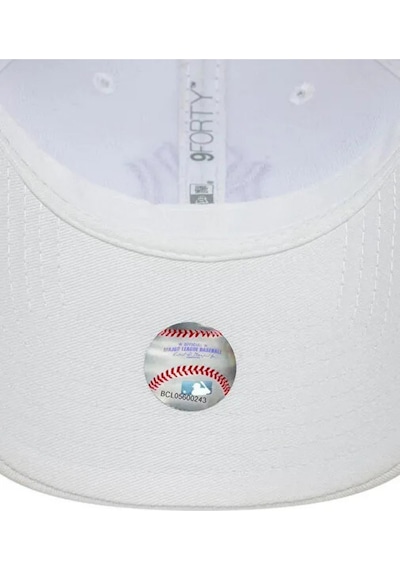 New Era Wmns League Ess 9forty Neyyan Whidsg Beyaz Kadın Şapka-15630