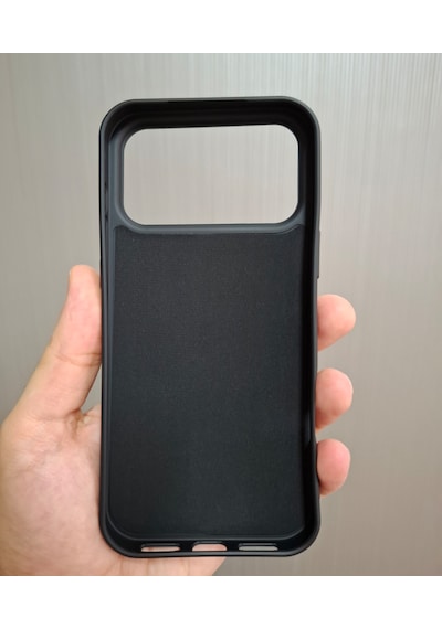 Apple Uyumlu iPhone 17 Pro Max Logolu İçi Kadife Silikon Lansman Kılıf Siyah