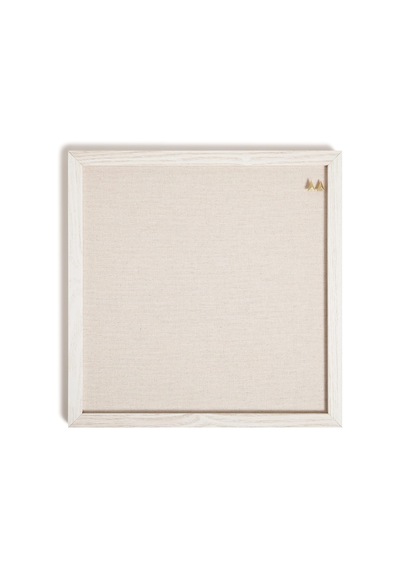 Rustik Keten Bülten Tahtası, 35,56 Cm X 35,5 Cm, Beyaz Ahşap Stil Çerçeve, Endüstriyel Sınıf Sabitleme Yüzeyi, İtme Pimleri Dahil