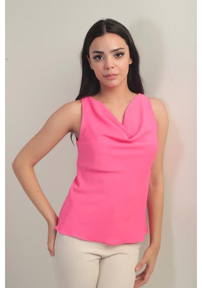 By Saygı Kadın Degaje Yaka Kolsuz Krep Saten Bluz-41070 Pembe By Saygı Kadın Degaje Yaka Kolsuz Krep Saten Bluz-41070 Pembe
