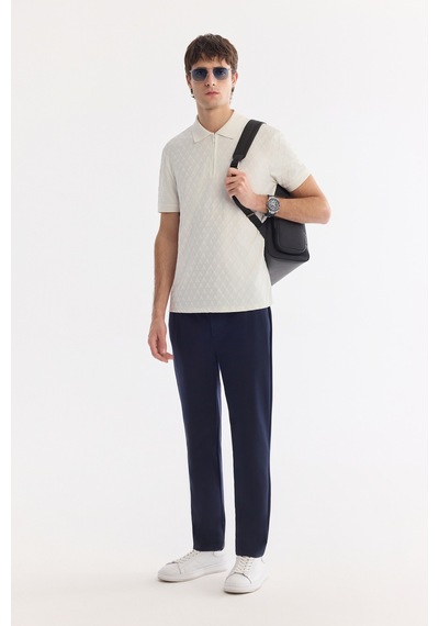 Avva Erkek Ekru Kıvrılmaz Polo Yaka Fermuarlı Regular Fit T-shirt A61y1090