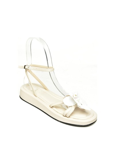 Fox Shoes U342962709 Bej Yapay Çiçek Aksesuarlı Kadın Sandalet Bej-suni Deri Bej Fox Shoes U342962709 Bej Yapay Çiçek Aksesuarlı Kadın Sandalet Bej-suni Deri Bej