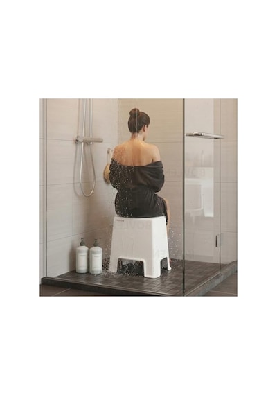 Kaymaz Banyo Taburesi, 150 Kg Taşıma Kapasitesi İle Güvenli Kullanım Açık Ceviz