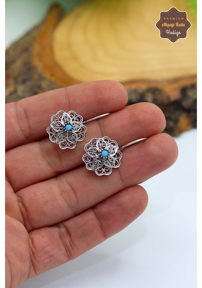 Firuze Taşlı Çiçek Model Oksitli Telkari Kadın Gümüş Küpe