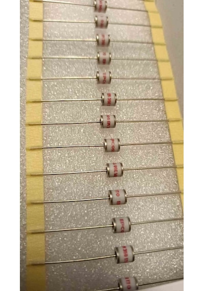 B88069x0590s102 Em350x Paratoner 350v 15 Adet