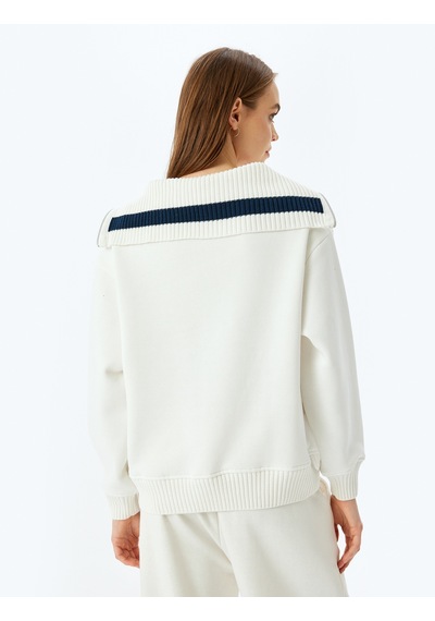Koton Yarım Fermuarlı Baskılı Oversize Kolej Sweatshirt Ekru 5sal10516ık Ekru