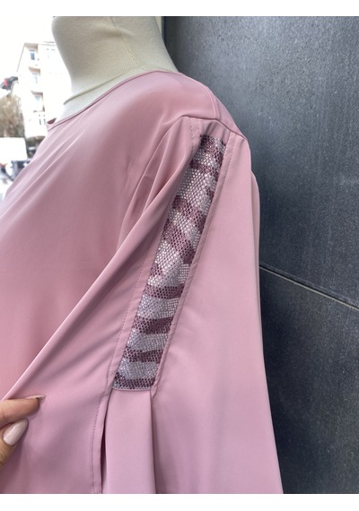 Pera Moda Yanları Boncuklu Zarif Kollu Uzun Oversize Büyük Beden Kadın Gömlek Pudra