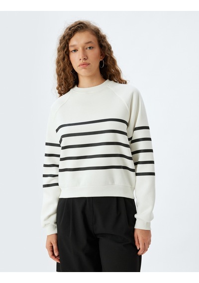 Koton Bisiklet Yaka Sweatshirt Uzun Kollu Rahat Kalıp Siyah Çizgili 5wal10190ık Siyah