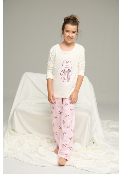 Siyah İnci Pamuklu Bisiklet Yaka Örme Pijama Takım 25241147 Ekru
