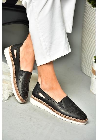 Fox Shoes P555501103 Siyah Hakiki Deri Kadın Ayakkabı 001