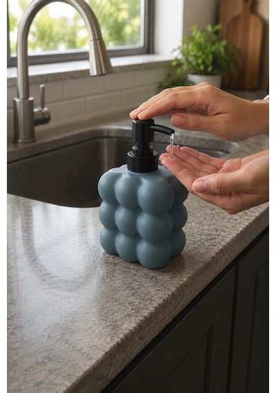 Modern Bubble Sıvı Sabunluk 400 Ml Siyah Pompalı Kabarcık Desenli Banyo Ve Mutfak Tezgâh Üstü Dispenser - 15 Cm X 9 Cm X 6,5 Cm Füme