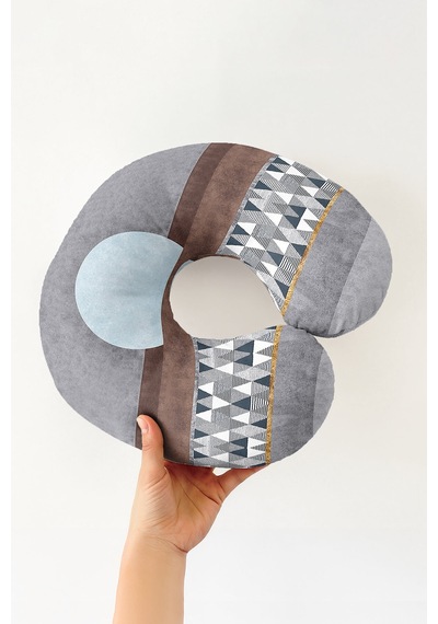 Geometrik Modern Gri Boyun Yastığı - Minimal Tarz Açık Mavi Krem Seyahat Yastığı Pastel Adaçayı Kehribar
