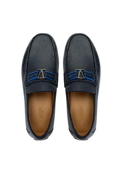 Valentino Valentıno Erkek Hakiki Deri Mavi Loafer Ayakkabı 667 2088 Erk Ayk Y23 Dark Blue Siyah Valentino Valentıno Erkek Hakiki Deri Mavi Loafer Ayakkabı 667 2088 Erk Ayk Y23 Dark Blue Siyah