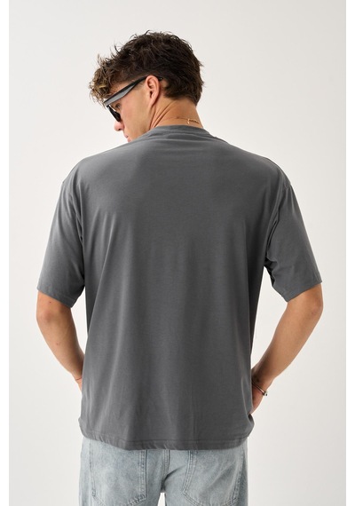 Geniş Kalıp Bisiklet Yaka Baskılı Unisex T-shirt Gri