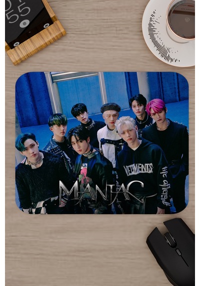 Stray Kids V4 22x18 Gaming Kauçuk Kaymaz Taban Mouse Pad Fare Altlığı