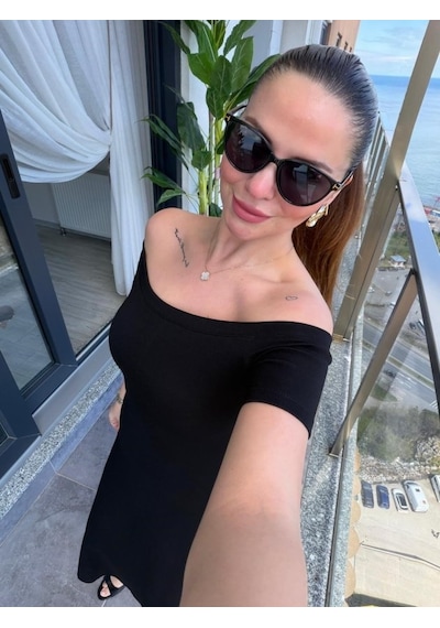 De'charme Kadın Madonna Yaka Midi Boy Modal Elbise Siyah