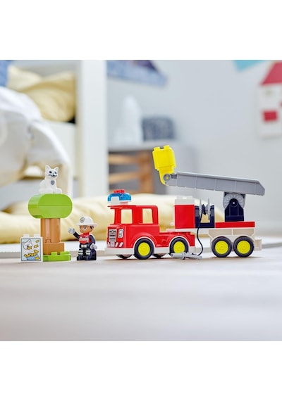 LEGO® DUPLO® İtfaiye Kamyonu 10969 - 2 Yaş & Üzeri Çocuklar için Eğitici Oyuncak Yapım Seti (21 Parça)