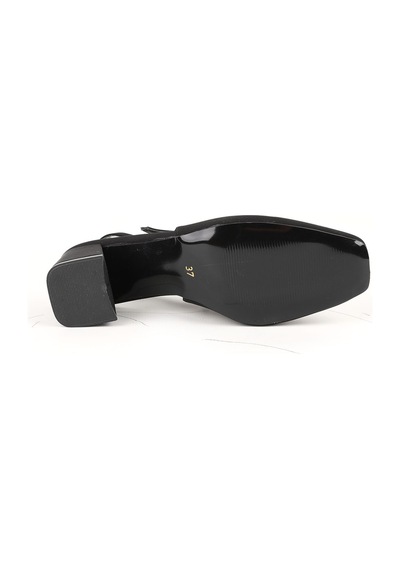 Libero L085.k2675 Taşlı Toka Detaylı Süet Nubuk Slingback Kalın Topuklu Kadın Ayakkabı Siyah Libero L085.k2675 Taşlı Toka Detaylı Süet Nubuk Slingback Kalın Topuklu Kadın Ayakkabı Siyah