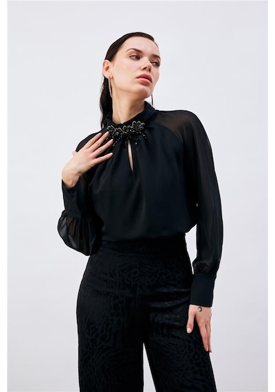 Sateen Aksesuar Detaylı Şifon Kollu Bluz 1116-1051 001