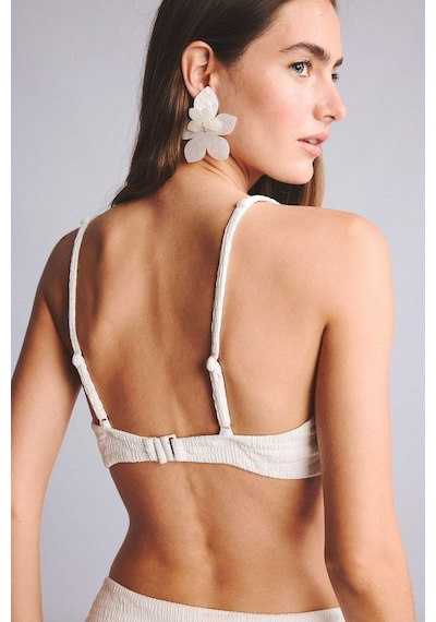 Defacto Regular Fıt Kırışık Dokulu Kumaş Kapalı Beyaz Bikini Üstü G3996ax26smwt16 Beyaz-wt16 Defacto Regular Fıt Kırışık Dokulu Kumaş Kapalı Beyaz Bikini Üstü G3996ax26smwt16 Beyaz-wt16