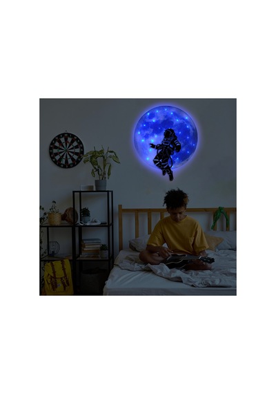 Kişiselleştirilebilir Led Işıklı Epoksi Cam Katmanlı Tablo Astronot Dolunay Mavi - 738250971 Mavi